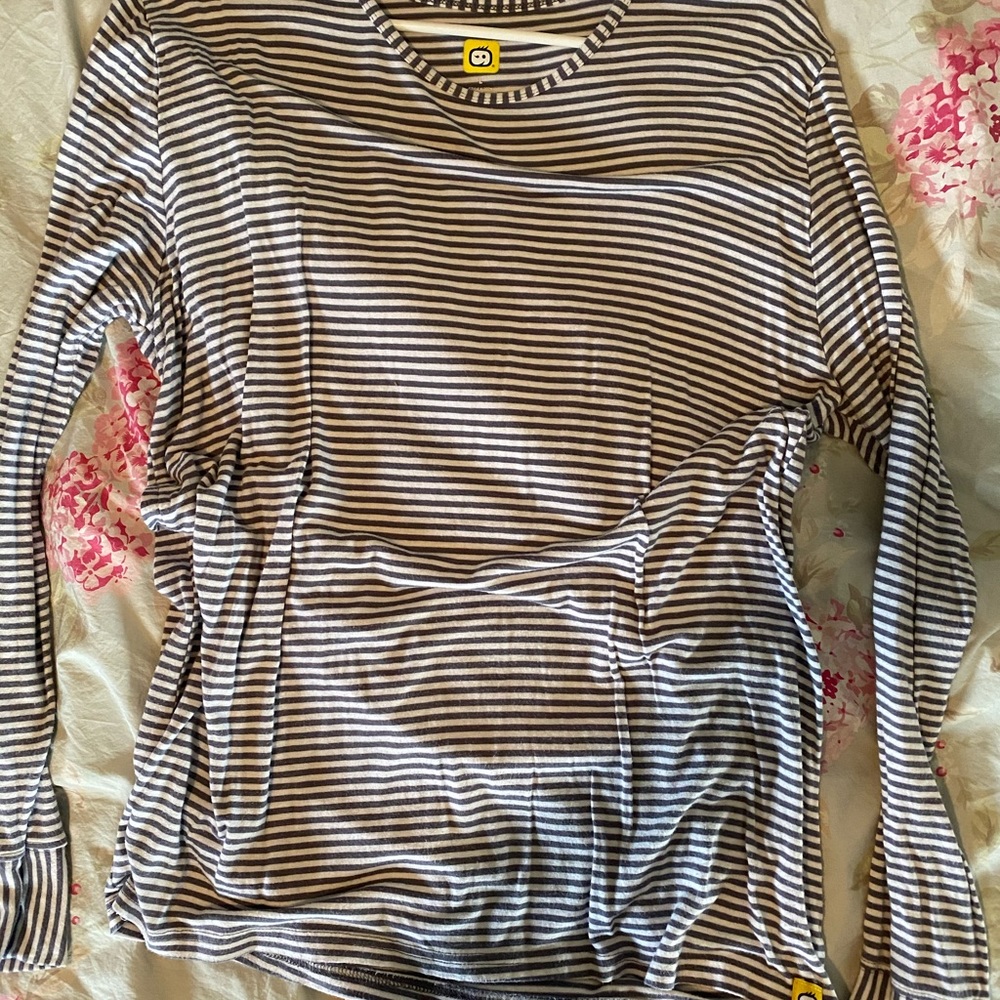 WonderWink long sleeve tee